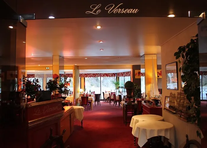 Le Verseau 3*